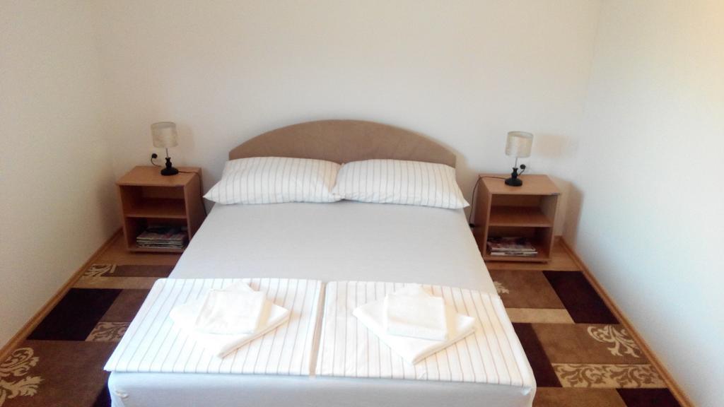 Apartment Beba Mostar Exterior photo